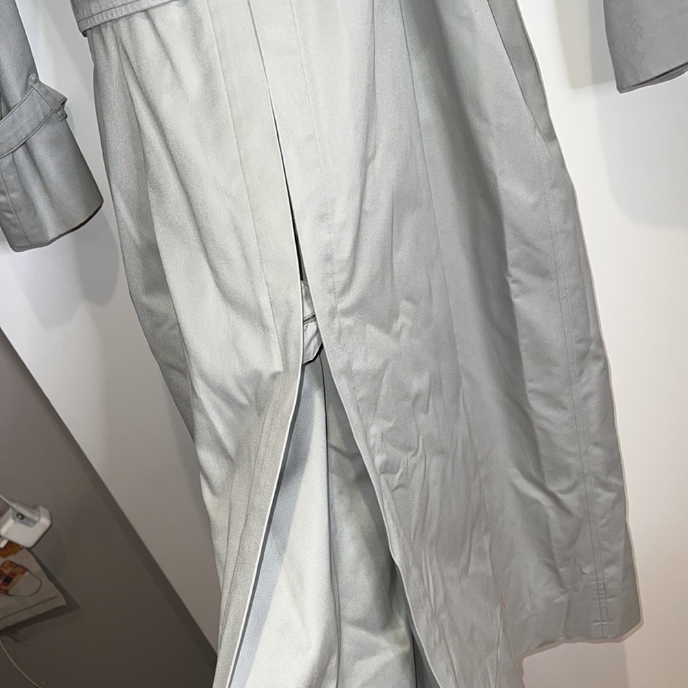 Burberry Sz 12L Vintage Burberrys Gray Trench Coat With Wool Zip Out Lining - Picture 5 of 16